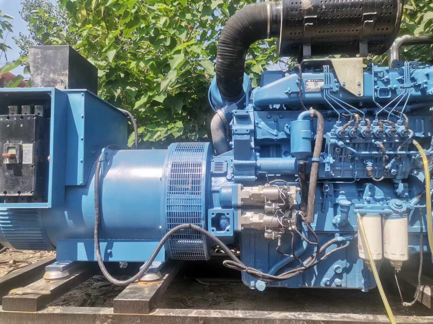 寿县详细说明降低 800kW 柴油发电机输出电流波动的方法