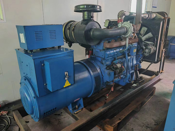 寿县100kW柴油发电机组使用多级机油有哪些优缺点？